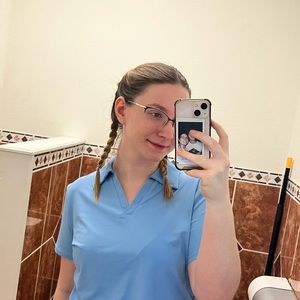 meet your posher, lilith